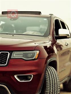 جیپ گراند شیرۆکی